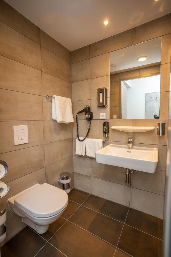 Seehotel Forst Forst  Buitenkant foto